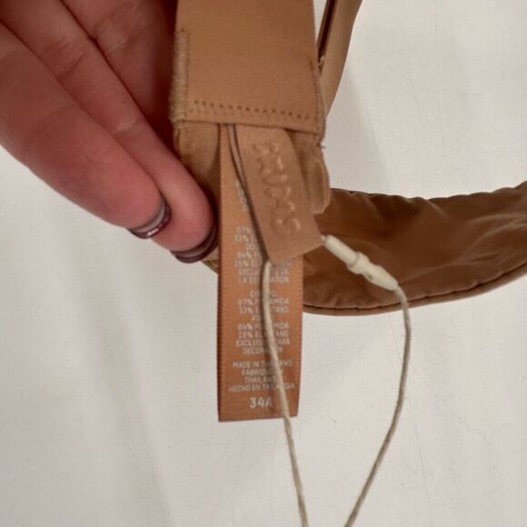 NWT Skims No‎ Show Molded Unlined Demi Bra 34A $58 Clay Tan - Picture 7 of 10
